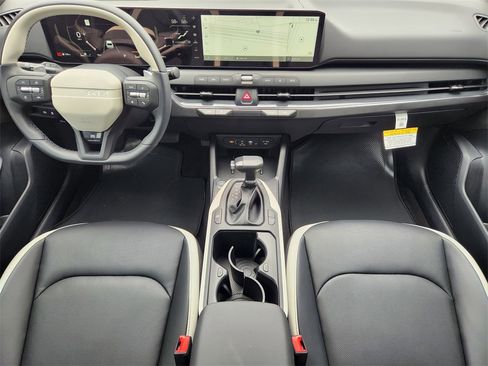 New 2025 Kia K4 GT-Line w/ GT-Line Premium Package image 20