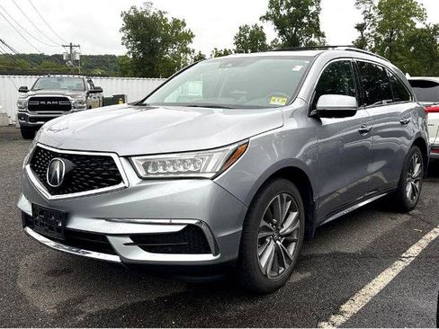 Used 2017 Acura MDX w/ Technology Package AWD/4WD image 4