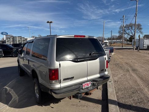 Used 2004 Ford Excursion 4WD image 4