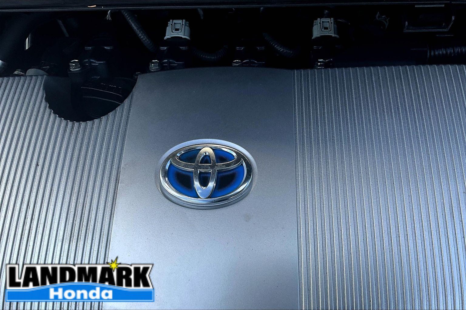 Used 2021 Toyota Prius Prime LE w/ Carpet Mat Package (TMS) FWD image 33