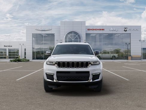 New 2025 Jeep Grand Cherokee L Limited image 6