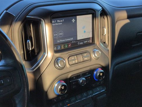 Used 2020 GMC Sierra 2500 AT4 w/ AT4 Premium Package image 37