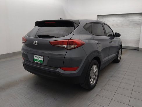 Used 2017 Hyundai Tucson SE image 9