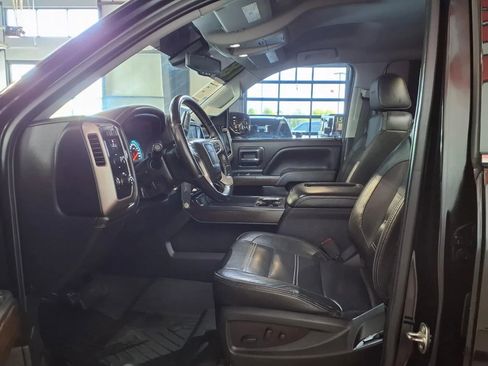 Used 2018 GMC Sierra 1500 Denali AWD/4WD image 17