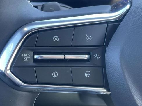 New 2026 Chevrolet Traverse High Country image 18