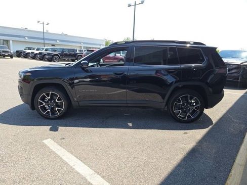 New 2026 Jeep Cherokee Overland AWD/4WD image 32