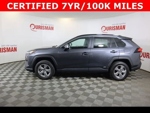 Used 2025 Toyota RAV4 XLE image 5