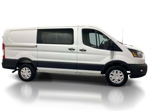 Used 2025 Ford Transit 250 Low Roof w/ Exterior Upgrade Package RWD image 4