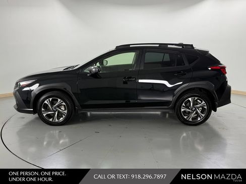 Used 2024 Subaru Crosstrek 2.0i Premium AWD/4WD image 9