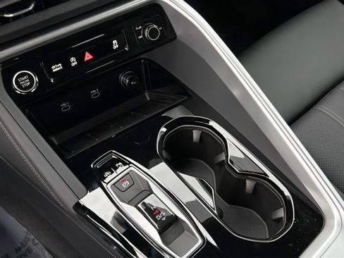 New 2025 Audi Q5 Premium AWD/4WD image 29