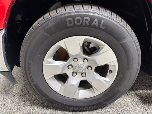 Used 2024 RAM 1500 Big Horn w/ Trailer Tow Group AWD/4WD image 4