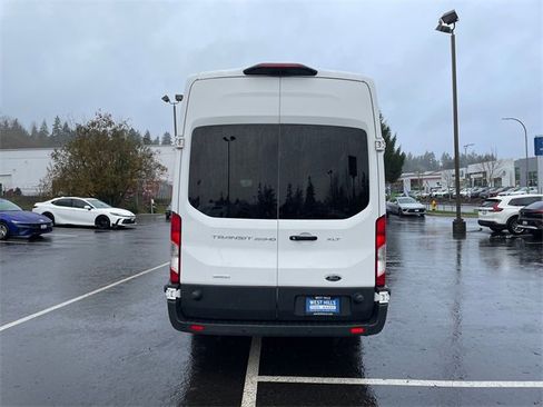 Used 2018 Ford Transit 350 XLT image 22