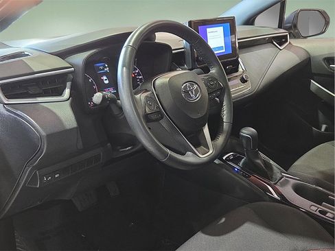 Certified 2024 Toyota Corolla SE image 14