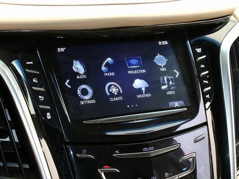 Used 2018 Cadillac Escalade ESV Platinum image 21