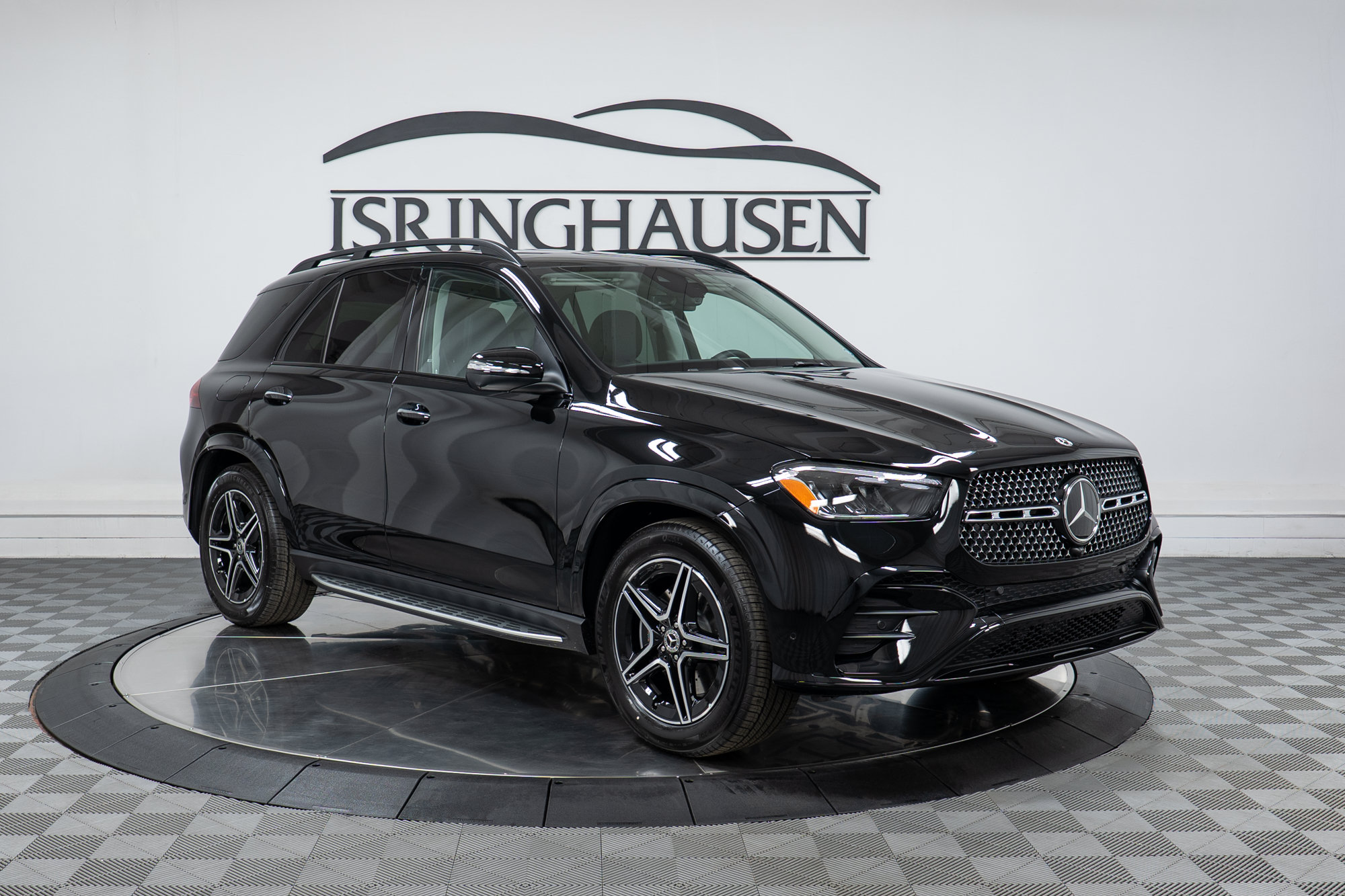 Certified 2026 Mercedes-Benz GLE 450 4MATIC image 3