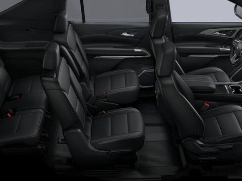 New 2027 Chevrolet Traverse LT w/ Sun and Wheel Package AWD/4WD image 9