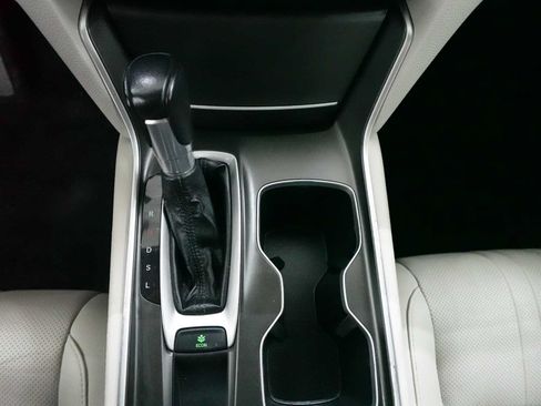 Certified 2019 Honda Accord EX-L image 22
