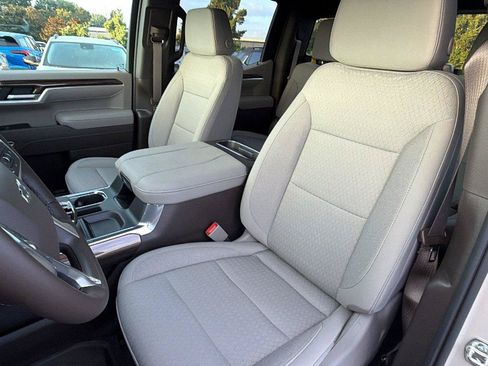 New 2026 Chevrolet Silverado 1500 RST AWD/4WD image 4