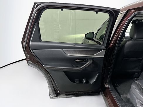 Used 2024 MAZDA CX-90 3.3 Turbo w/ Premium Package image 28