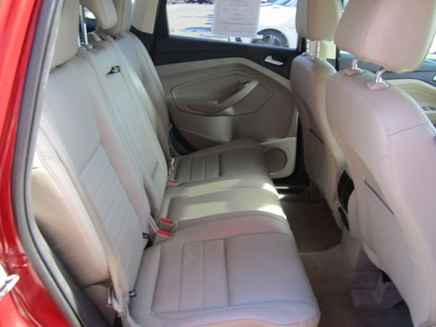 Used 2016 Ford Escape Titanium FWD image 13