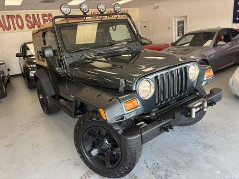 Used 2005 Jeep Wrangler SE AWD/4WD image 8