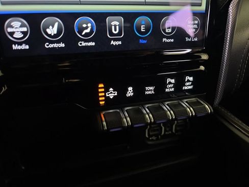Used 2020 RAM 1500 Limited AWD/4WD image 24