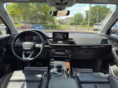 Used 2018 Audi Q5 2.0T Premium Plus w/ Premium Plus Package AWD/4WD image 34