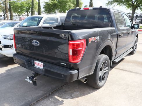 Used 2022 Ford F150 XLT w/ Equipment Group 302A High image 11
