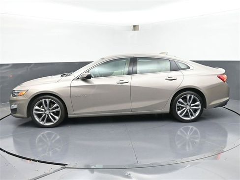 Used 2024 Chevrolet Malibu LT image 4