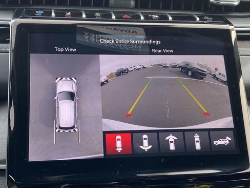 New 2024 Jeep Grand Cherokee Limited 4xe w/ Luxury Tech Group II AWD/4WD image 17