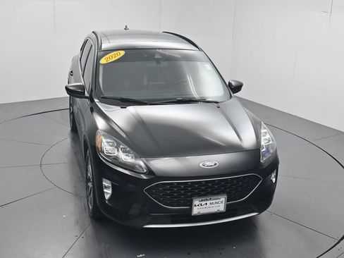 Used 2020 Ford Escape Titanium AWD/4WD image 49