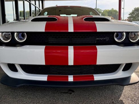 Used 2023 Dodge Challenger SRT Hellcat w/ Driver Convenience Group image 2