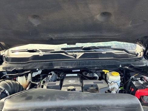 Used 2020 RAM 3500 Laramie image 9