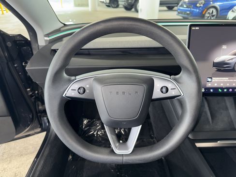 Used 2024 Tesla Model 3 Standard Range RWD image 21