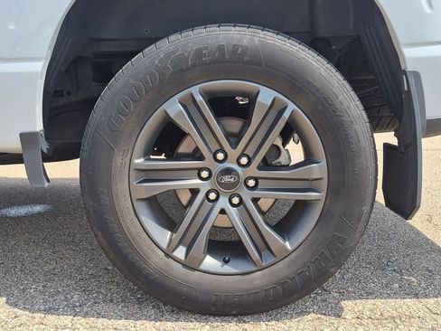 Used 2021 Ford F150 XLT w/ Equipment Group 302A High AWD/4WD image 11