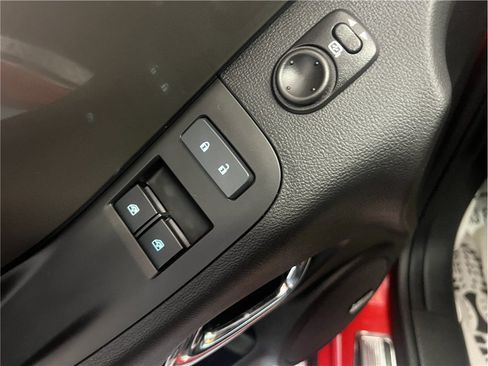 Used 2015 Chevrolet Camaro SS w/ SS Performance Package RWD image 10