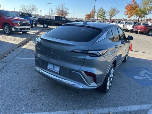 Used 2024 Buick Envista Avenir image 26