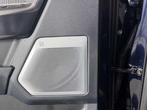 Used 2024 Ford F350 Platinum w/ FX4 Off-Road Package image 19