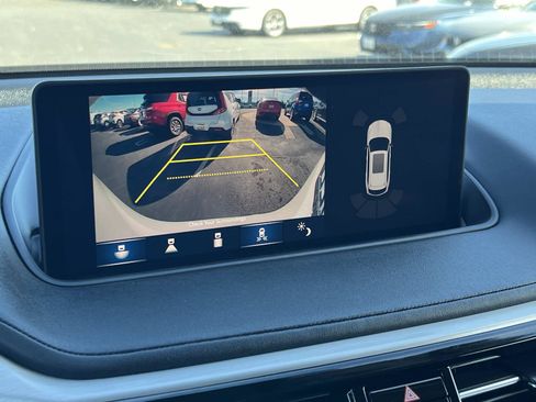 Used 2023 Acura MDX FWD w/ Technology Package image 14