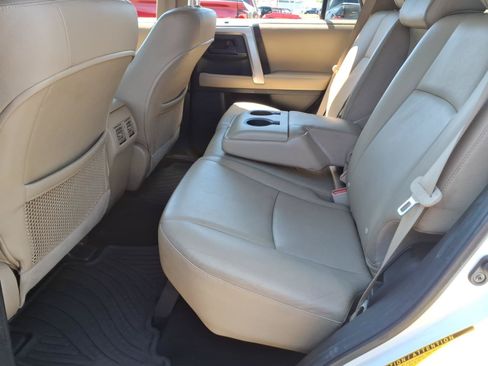 Used 2013 Toyota 4Runner SR5 w/ Premium Pkg AWD/4WD image 13