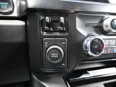 Used 2024 Ford F250 Lariat image 25
