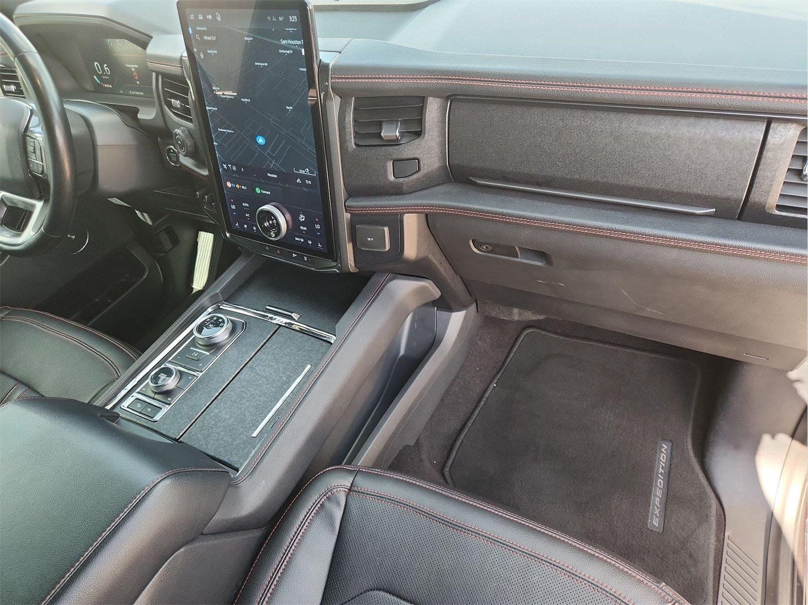 Used 2023 Ford Expedition Max Limited AWD/4WD image 30