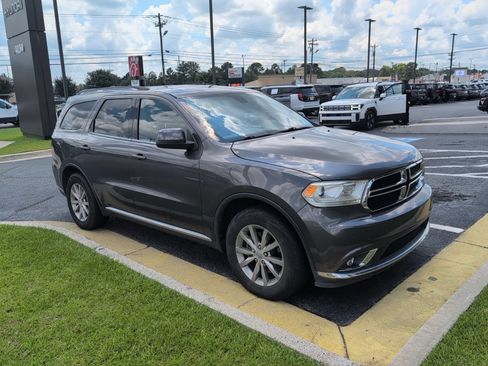 Used 2017 Dodge Durango SXT w/ Quick Order Package 23B RWD image 3