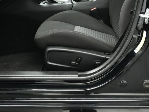 Used 2022 Dodge Charger GT w/ Blacktop Package image 11