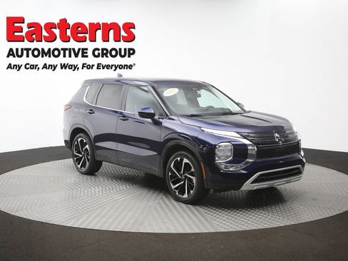 Used 2024 Mitsubishi Outlander SE FWD image 54