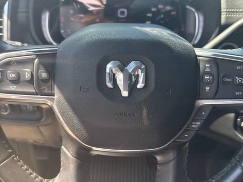 Used 2024 RAM 2500 Laramie w/ Night Edition AWD/4WD image 4