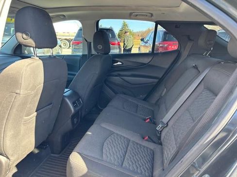 Used 2019 Chevrolet Equinox LT image 11