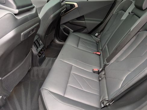 Used 2025 BMW X3 xDrive30i w/ Premium Package image 26