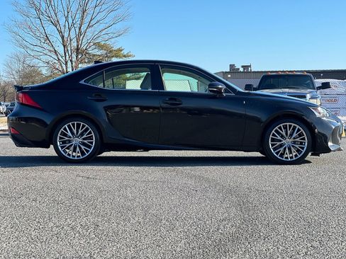 Used 2017 Lexus IS 200t F Sport image 4