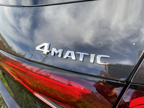 New 2026 Mercedes-Benz GLC 300 GLC 300 4MATIC SUV image 8